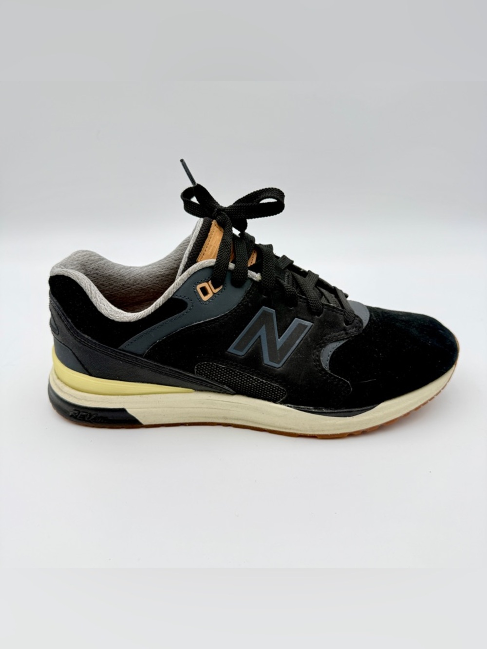 New Balance Men's 1550 Revlite Sneakers